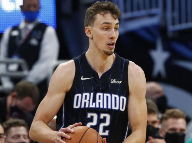 在主教练的 在主教练的